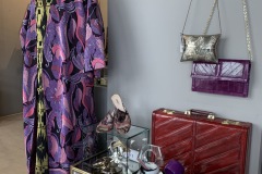 Garments Vintage - Lila Mantel und goldenes Kleid