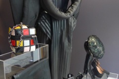 Garments Vintage - Comme des Garçons-Outfit und Zauberwürfel-Tasche